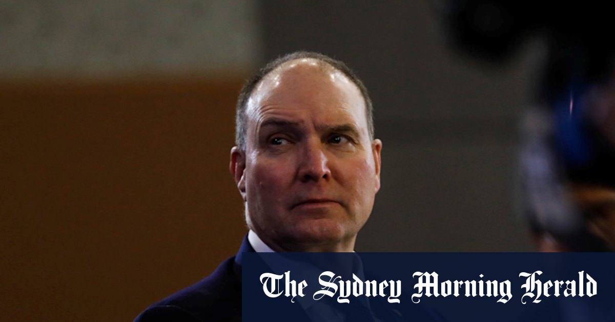 Former COVID-19 co-ordinator Neville Power a no-show for WA helicopter border breach allegations - Vimarsana News