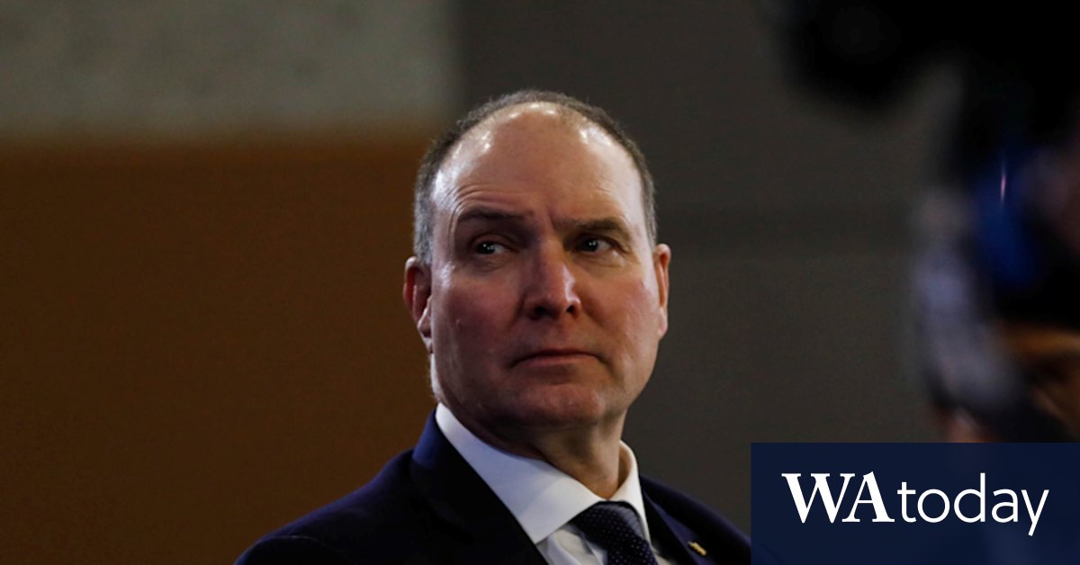 Former COVID-19 co-ordinator Neville Power a no-show for WA helicopter border breach allegations - Vimarsana News