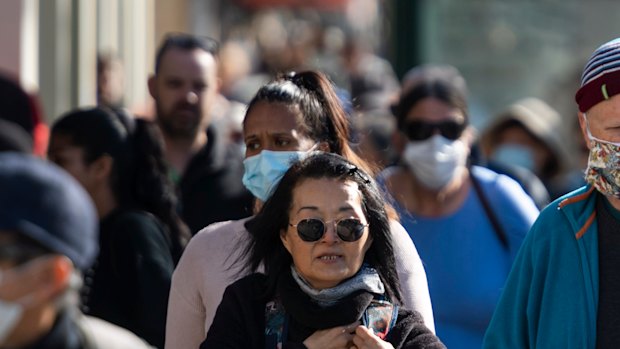 NSW Premier Gladys Berejiklian is advising the public to wear face mask to stop the  spread of coronavirus.