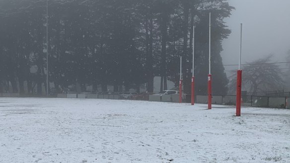 Snow in the Victorian town of Olinda on Sunday with freezing, moist conditions extending to Queensland's Granite Belt.