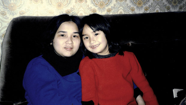 Alice with her mother, Kien, in Braybrook, 1987.