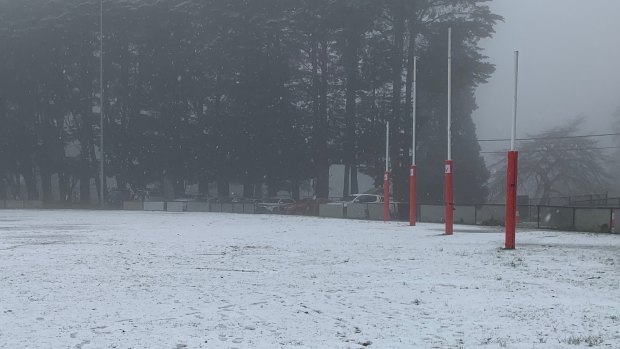 Snow in the Victorian town of Olinda on Sunday with freezing, moist conditions extending to Queensland's Granite Belt.