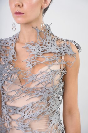 Icelynne Yeo's 3D printed webbed bodice worn by Gracie Ireland. 