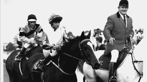 Bob Caton’s Master Patrick wins at Rosehill in 1994. His latest hope. Maggies Time, goes around at Dubbo today for the 79-year-old.