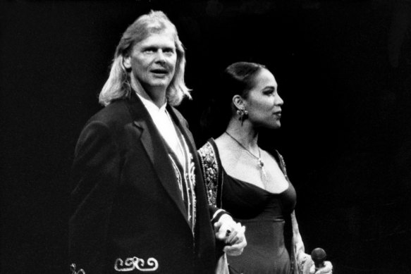 John Farnham and Kate Ceberano perform in Jesus Christ Superstar in Melbourne in 1992.