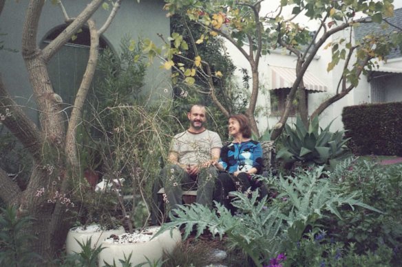 Francis Packer and his mother Angela Raymond in his garden in Hollywood circa 2010. 