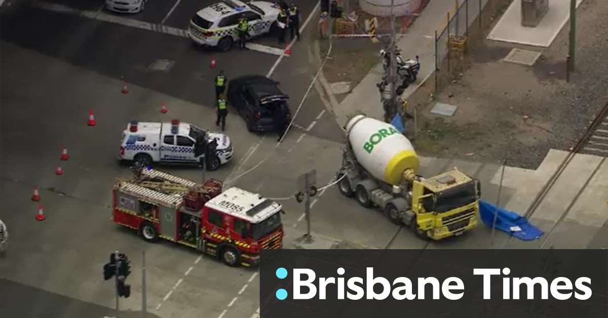Two people killed in separate Melbourne collisions - Vimarsana News