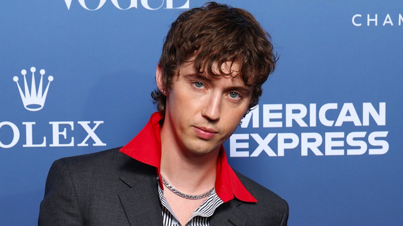 Troye Sivan called out a doctor who criticised his looks. But the ‘random sicko’ says he won’t stop
