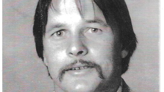 Paul Murray’s body was found naked in scrub two kilometres from his Lightning Ridge camp site.