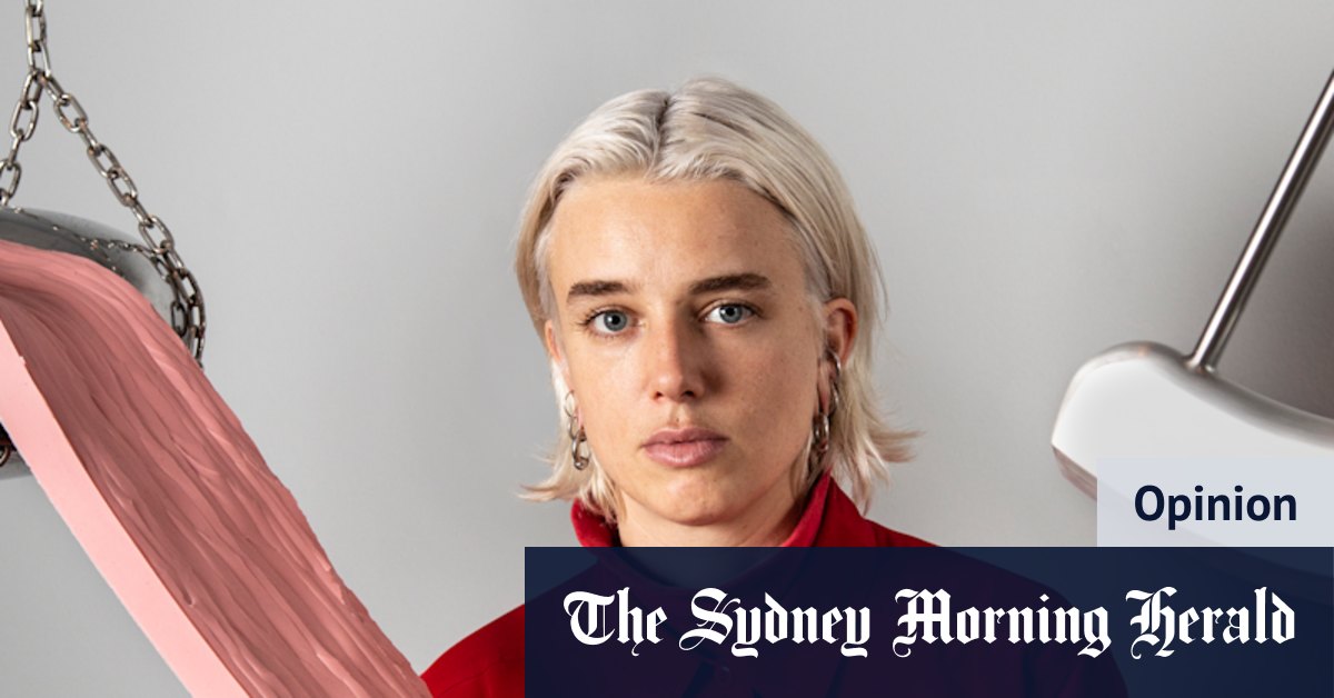 Her mum's New Age pendulums swung rising art star Kate Bohunnis - Vimarsana News