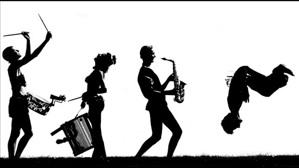 Local band Wildfire rehearsing at St Kilda Beach for the St Kilda Festival.