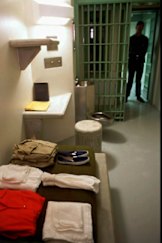 A 1994 photo of a typical cell at the ADX, where El Chapo is likely to serve his prison sentence.