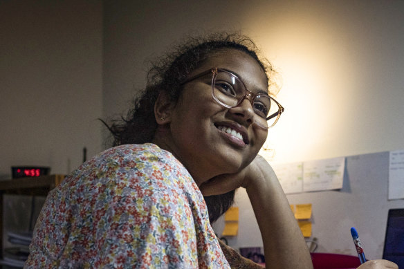 Year 8 student Yenuli Peiris is happy with how remote learning is going.