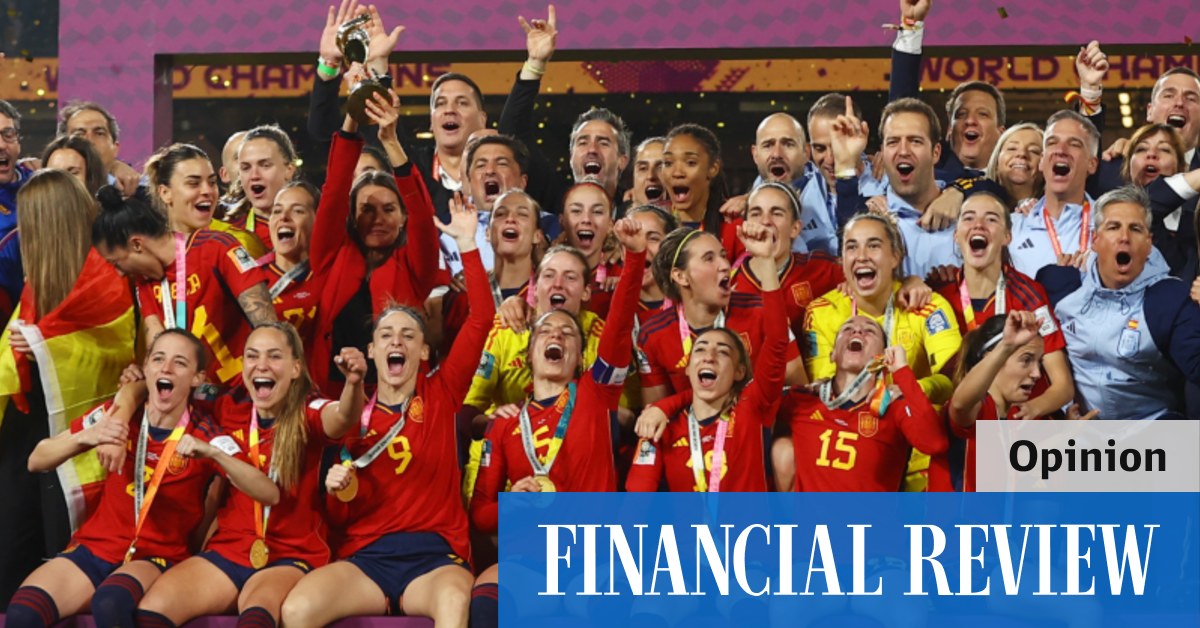 El fútbol femenino apenas empieza a rugir