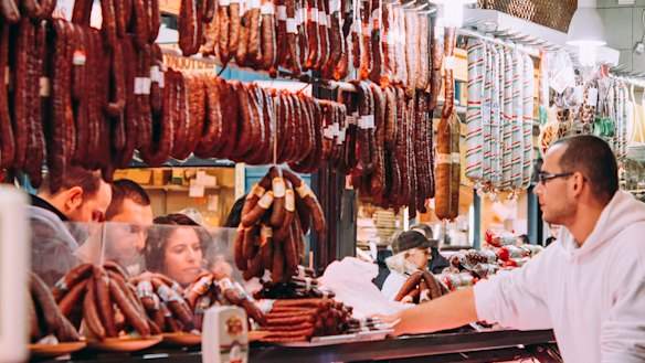 Red meat should account for no more than 14 grams of protein a day, a new report in The Lancet medical journal says.