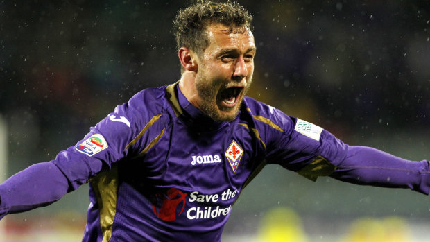 Italian playmaker Alessandro Diamanti in his days with Serie A outfit Fiorentina.
