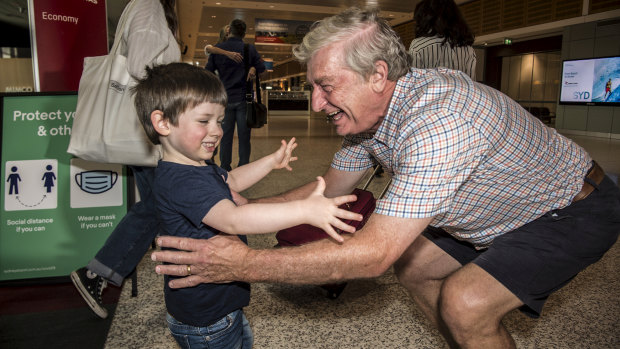 Alan Kinkade being greeted by Tom for the first time in months. 