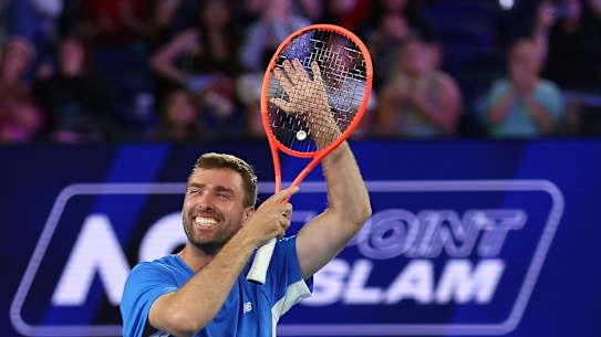 Jordan Smith celebrates victory in the 1-Point Slam.