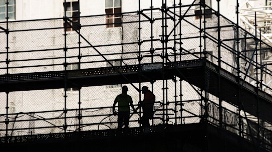 A bombshell new government report has raised concerns about recent moves to freeze construction standards. 