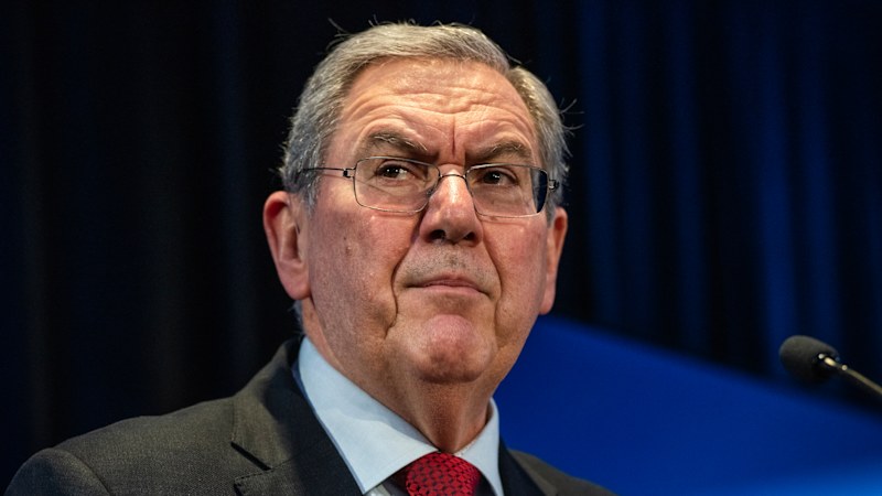 Labor in go-slow as ASIC warns sophisticated investor test must rise