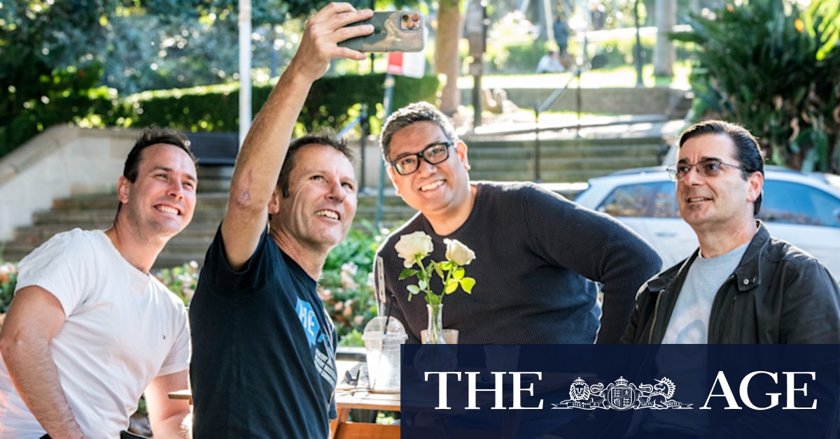 The Men's Table: The blokes who want friendships like women have - Vimarsana News