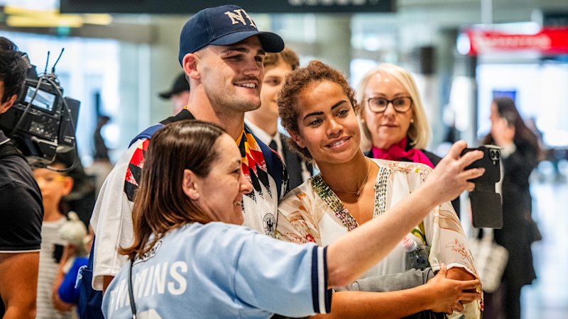 NSW Blues return to Sydney after Origin series victory