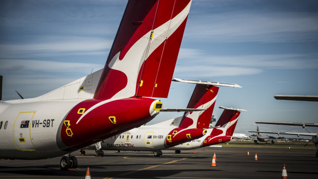 Qantas takeover of Alliance Australia hits hurdle as ACCC flags concerns