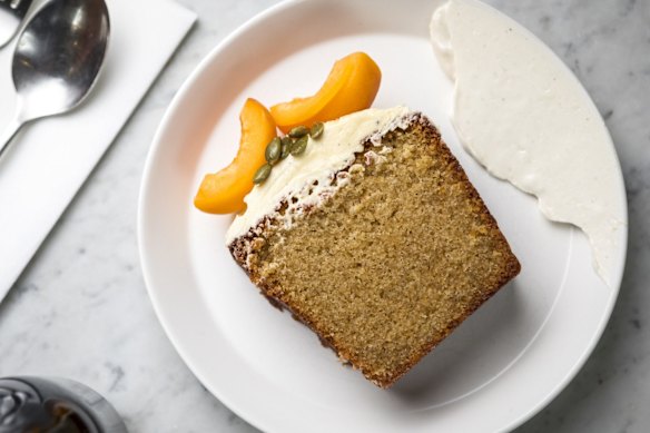 Cake and vanilla labne.