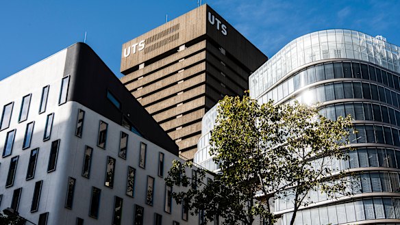 Universities have for the first time outlined their objections to the government's funding overhaul. 