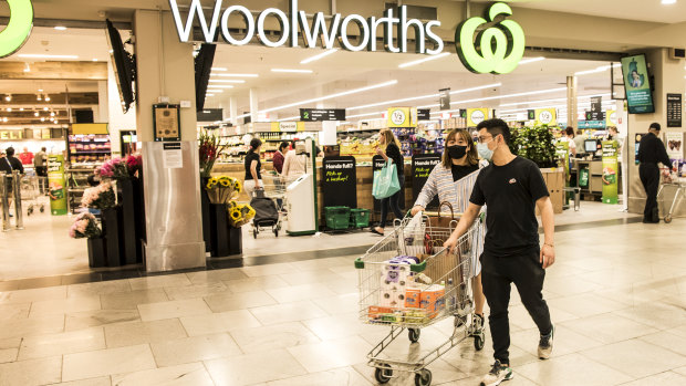 Woolworths is now asking shoppers to wear masks.