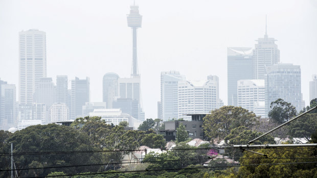 Sydney has battled smog which unions have warned outdoor workers to avoid.