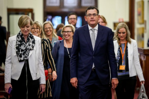 Victorian Premier Daniel Andrews and the late minister for the prevention of family violence Fiona Richardson, left, at the release of the royal commission report in 2016.
