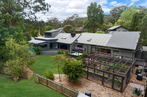The 3800 square metre property in Narara has two residences on title.