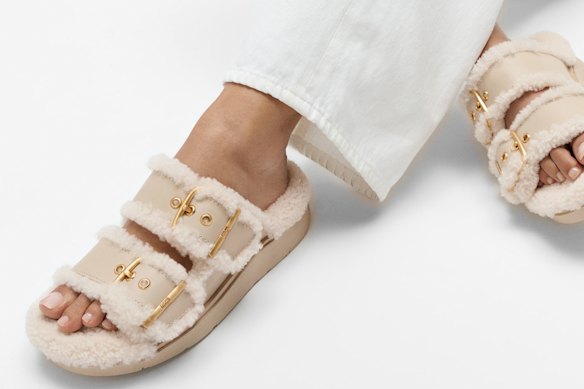 FitFlop’s shearing slides: serious comfort thanks to cutting-edge biomechanics.