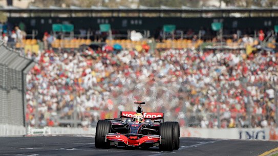 Officials say talks about the future of this year's Australian Formula 1 Grand Prix are 'ongoing' amid reports the event has been called off.