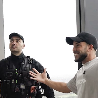 Billionaire Adrian Portelli alleges defects in fitout of $39m penthouse