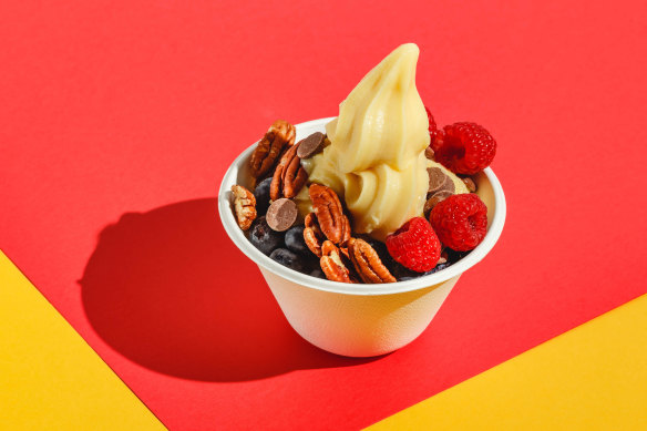 Is soft-serve frozen yoghurt a healthy choice? It depends on a few factors.
