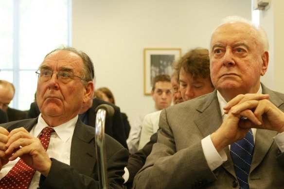 Former Prime Minister Gough Whitlam with speechwriter Graham Freudenberg before briefing the media at the National Archives in Canberra, 2005. 