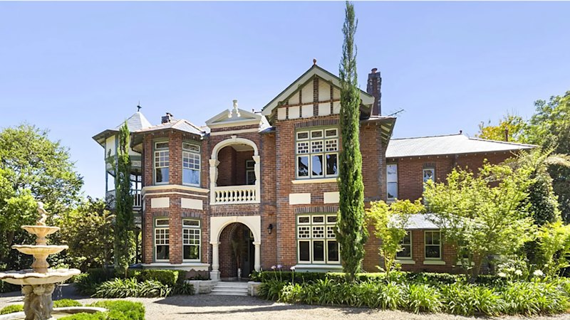 Five of the best homes for sale in Sydney with more than four bedrooms