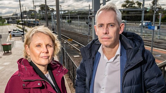 Dunkley MP Peta Murphy at Kananook station with opposition transport spokesman Andrew Giles.