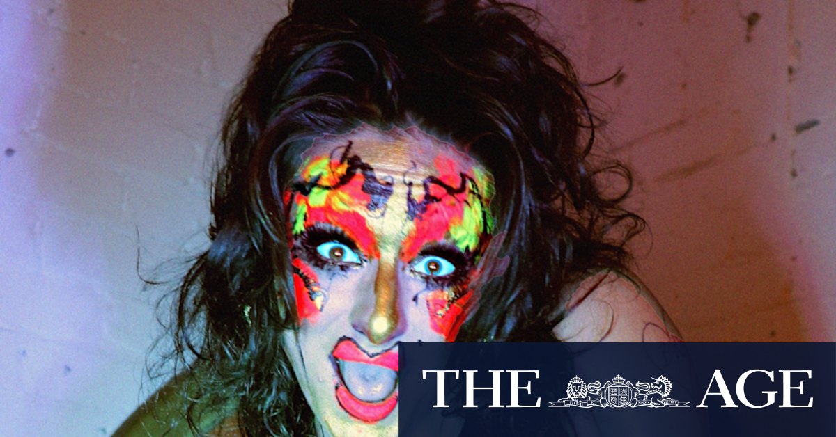 How sex clown Betty Grumble uses her body to heal from sexual assault - Vimarsana News