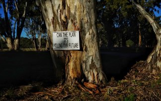 A protest sign against the Murray-Darling Basin Plan.