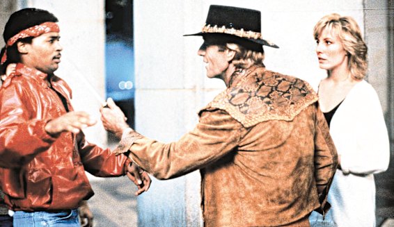 The famous ‘that’s not a knife’ scene in Crocodile Dundee.