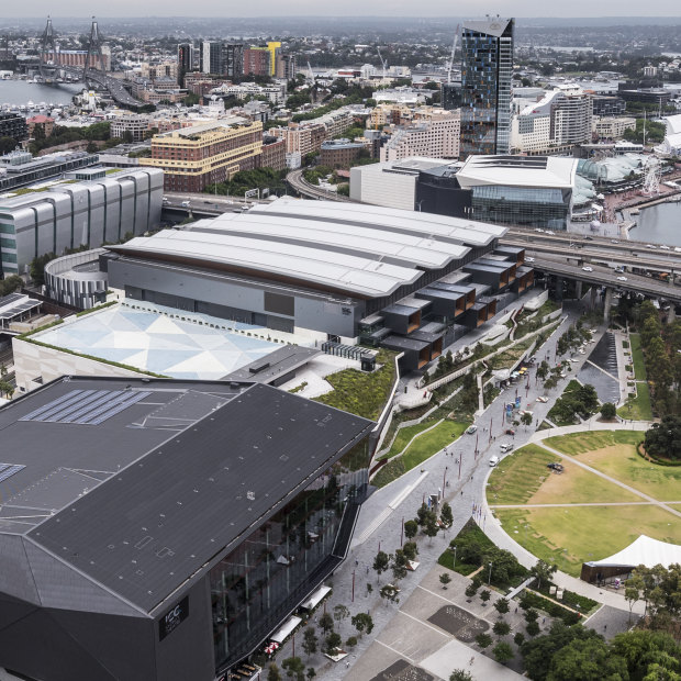Darling Harbour s transformation has Sydneysiders divided