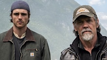  Jacob Elordi as Hig and Josh Brolin as Bangley in Ridley Scott’s adaptation of The Dog Stars.