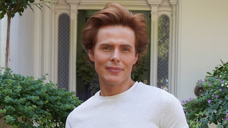 An interior stylist swears by these women’s jeans by Nadia Bartel’s brand