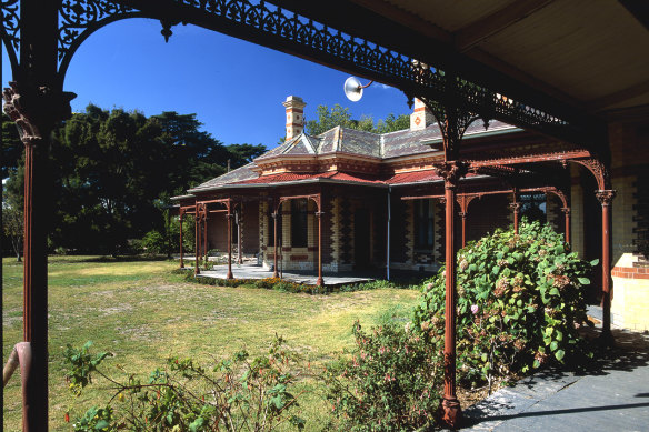 The St Albans Stud homestead is heritage-listed.