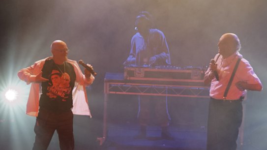 Pete and Bas perform at Max Watts on June 8.