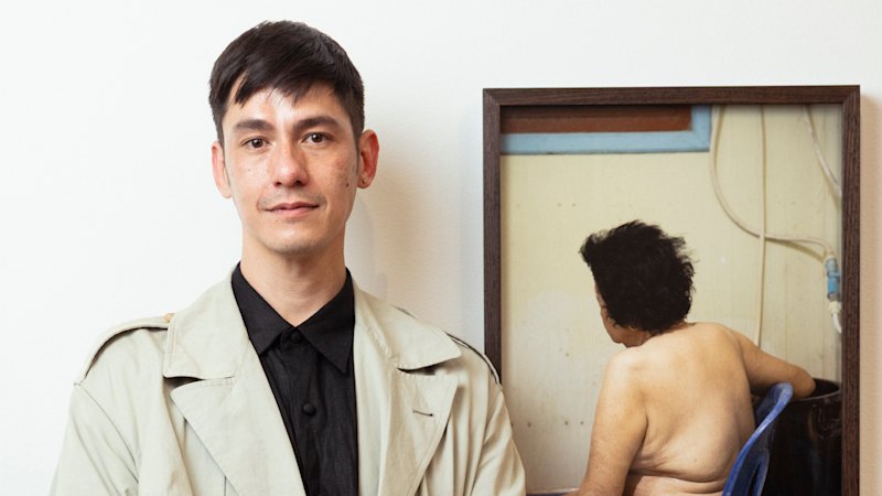 Nathan Beard wins major photography prize with portrait of his elderly aunt