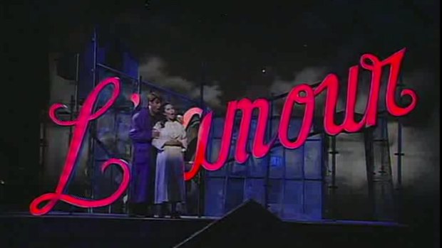The L’amour sign in its first incarnation, in Baz Luhrmann’s Sydney Opera House production of La Boheme.